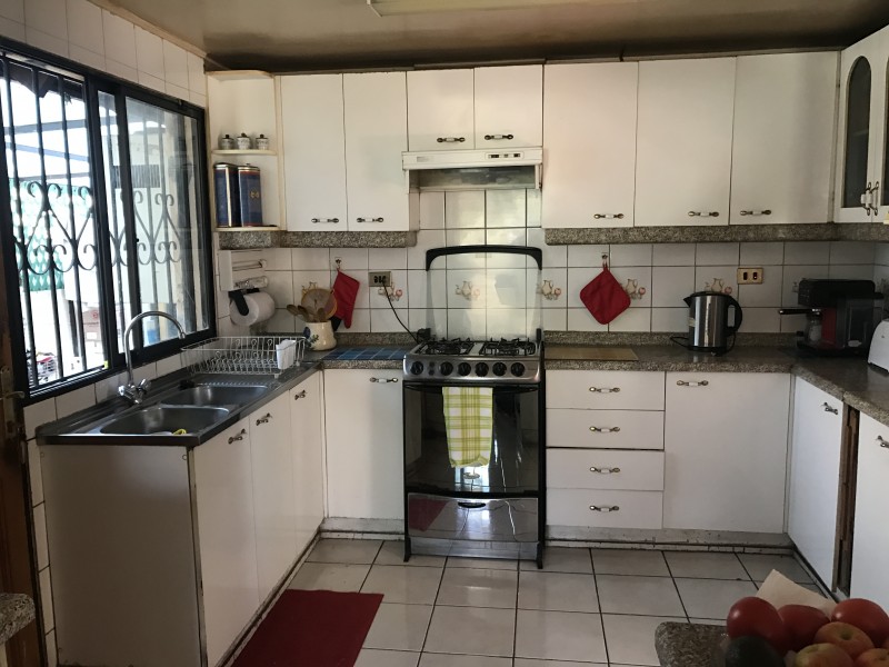 Venta Casa Con Amplio Terreno Sector Santa Irene de Lo Cañas