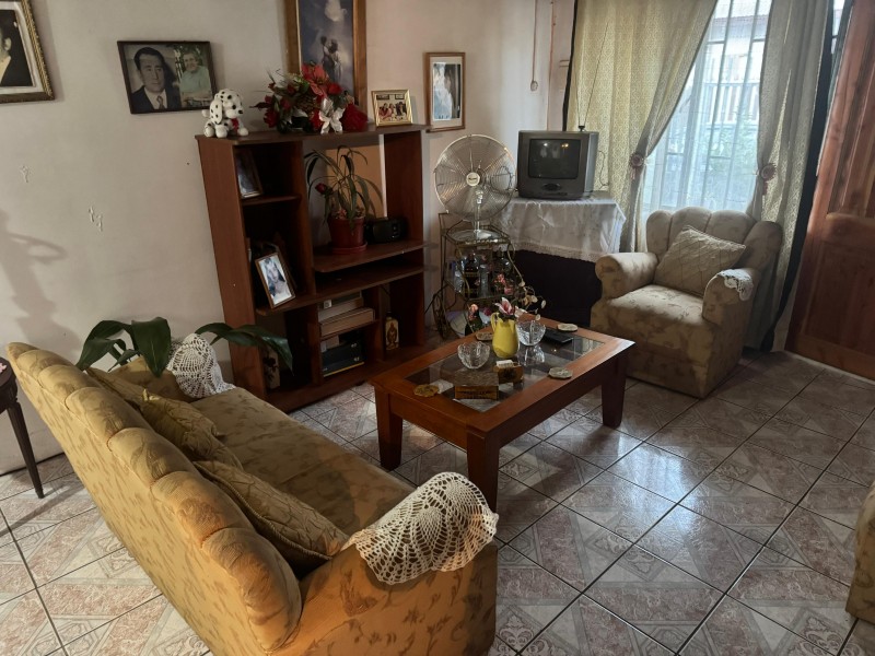 Venta de Casa en Bombero Garrido, Curicó