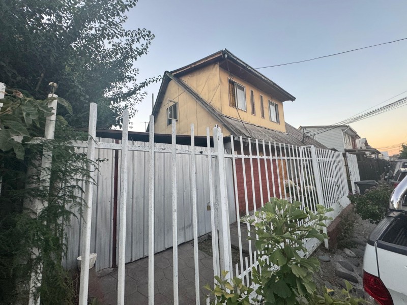 Venta de Casa en Bombero Garrido, Curicó