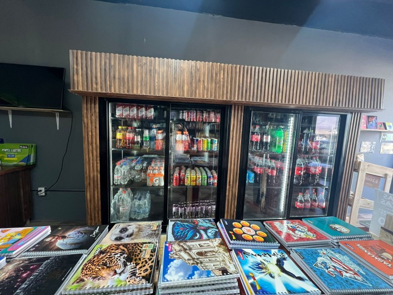 Vende Local Comercial Con Derecho A Llaves