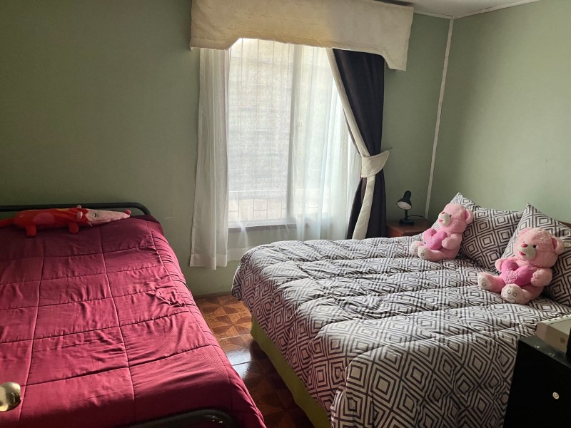 Vende Parcela Con Hermosas Casas