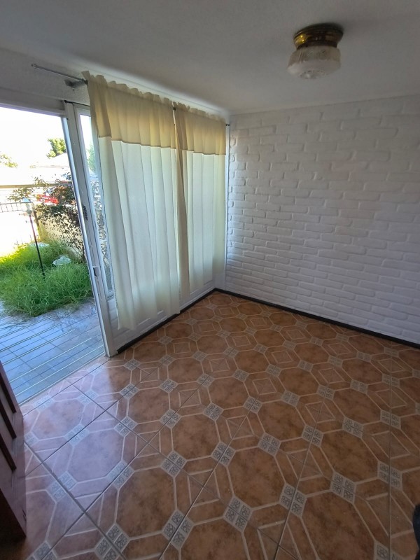 Vende Hermosa Casa Sector los Castaños