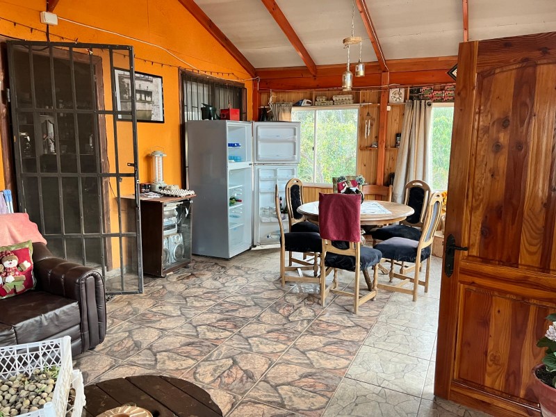 Vende Parcela Con Hermosas Casas
