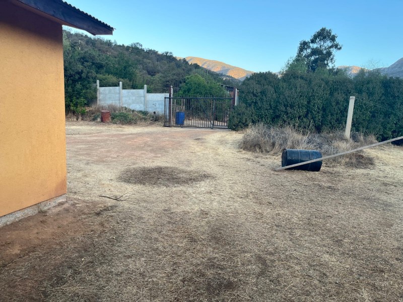 Vende Parcela Con Hermosas Casas