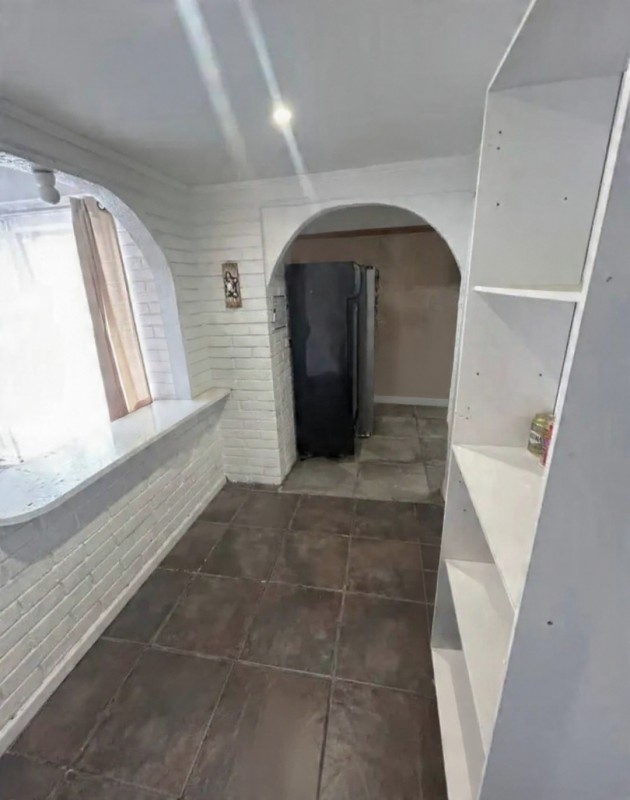 Casa en Venta A 1 Cuadra de Centro Comercial de Belloto