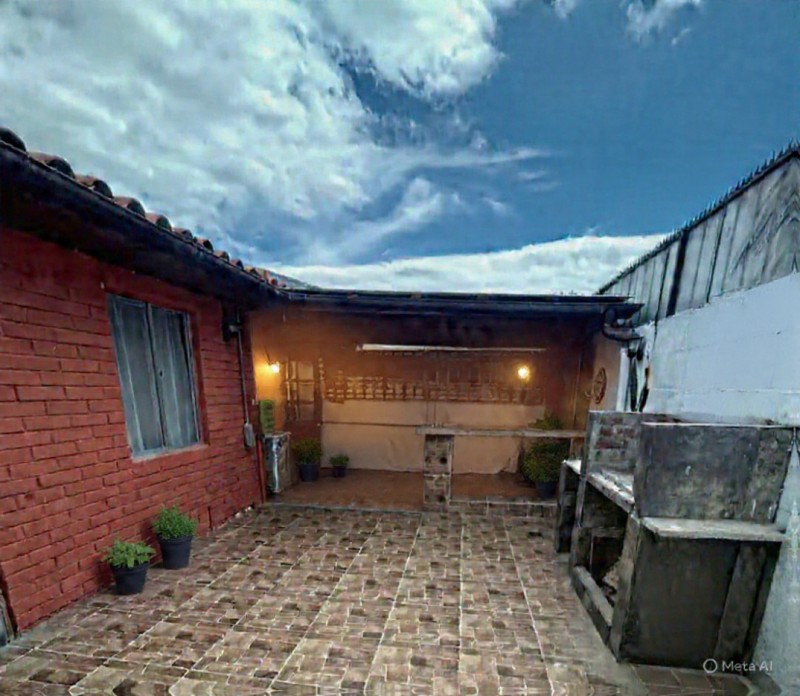 Casa en Venta A 1 Cuadra de Centro Comercial de Belloto