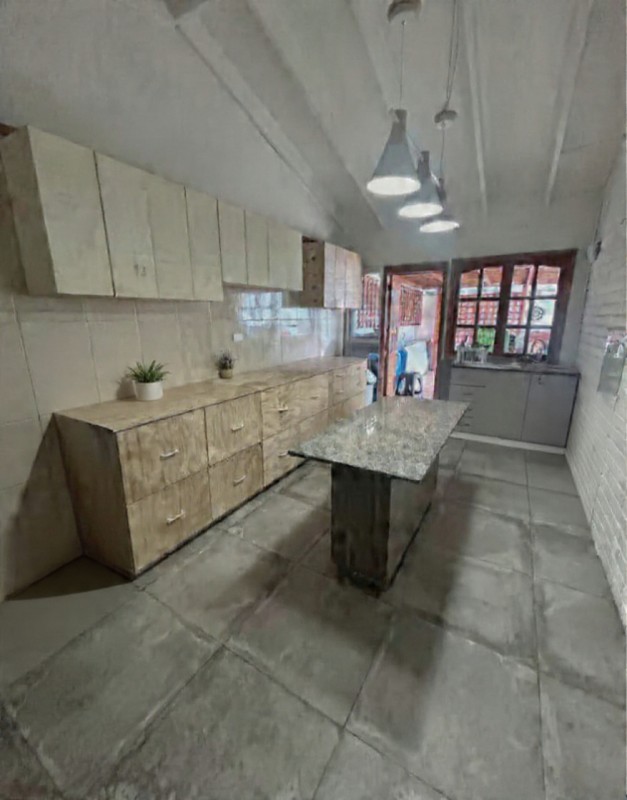 Casa en Venta A 1 Cuadra de Centro Comercial de Belloto