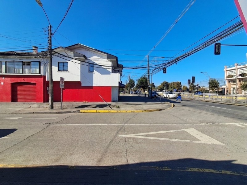 Exclusiva Esquina Con Gran Dinamismo y Gran Flujo de Público