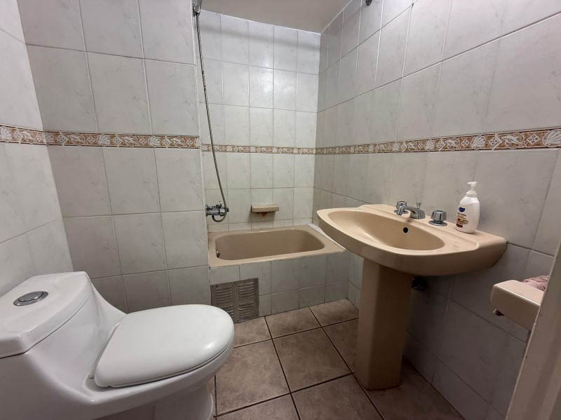 Se Arrienda Barrio el Golf 3D/3B/e/b 40 Uf las Condes