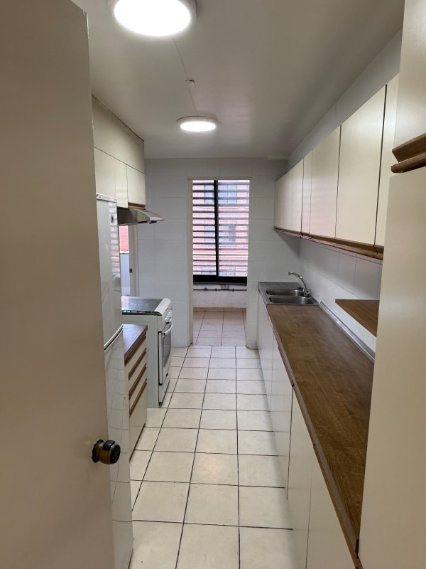 Se Arrienda Barrio el Golf 3D/3B/e/b 40 Uf las Condes