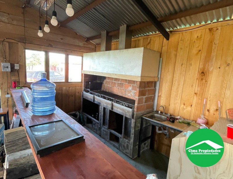 Parcela Con Casa en Quillón Con Quincho, Piscina y Vista