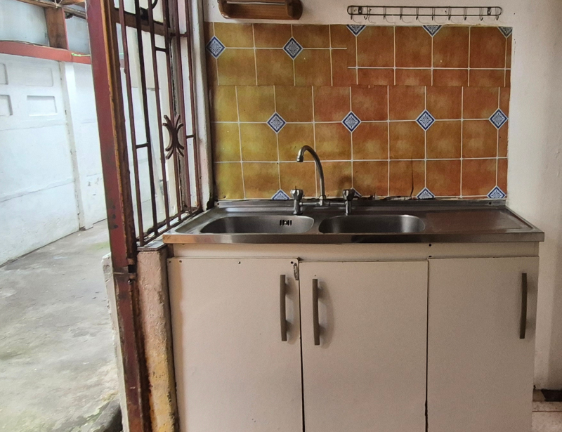 Gran Casa en Coronel, Salvador Allende, 7 Dormitorios 2 Baño