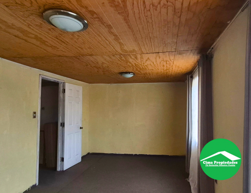 Gran Casa en Coronel, Salvador Allende, 7 Dormitorios 2 Baño