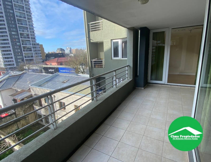 Venta Departamento Concepción, Amplio Balcón