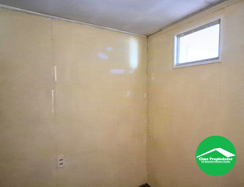 Gran Casa en Coronel, Salvador Allende, 7 Dormitorios 2 Baño