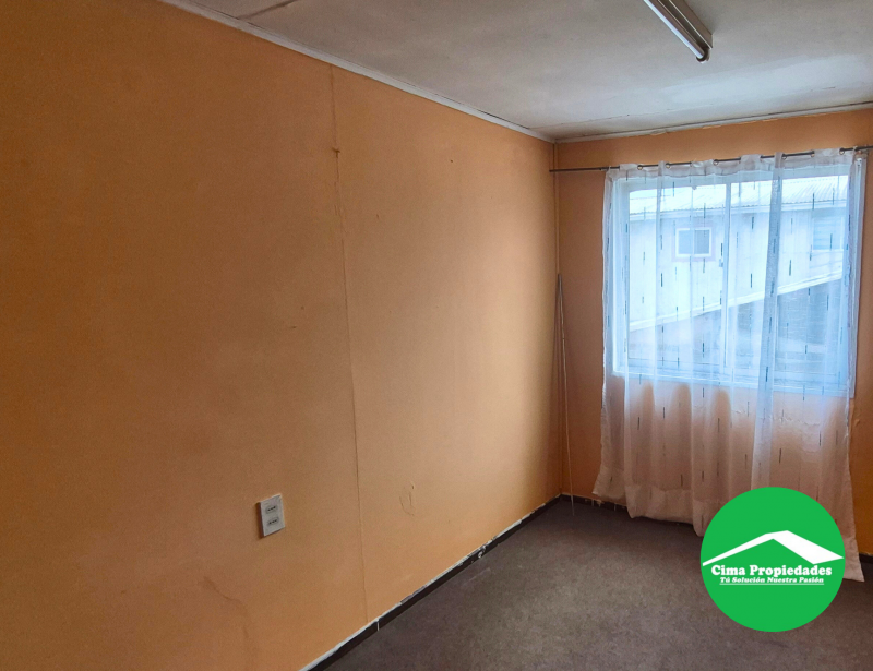 Gran Casa en Coronel, Salvador Allende, 7 Dormitorios 2 Baño