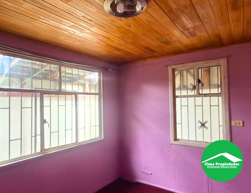 Gran Casa en Coronel, Salvador Allende, 7 Dormitorios 2 Baño