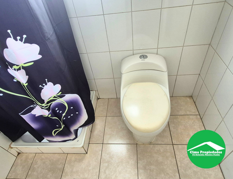 Gran Casa en Coronel, Salvador Allende, 7 Dormitorios 2 Baño