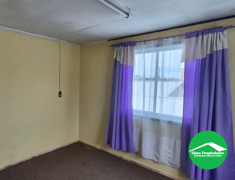 Gran Casa en Coronel, Salvador Allende, 7 Dormitorios 2 Baño