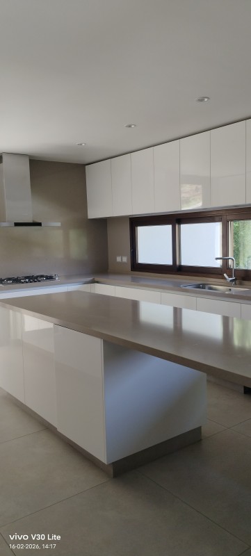 Diseñada Por Prestigiosa Arquitectura