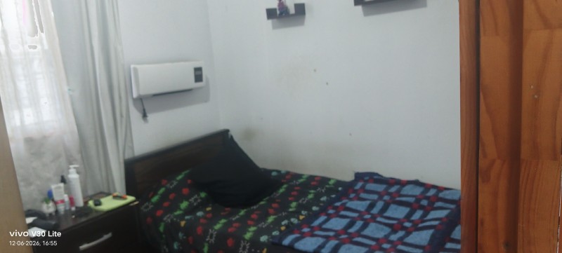Casa Esquina Con 6 Dormitorios