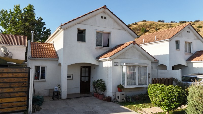 Hermosa Casa en Condominio Privado, San Bernardo