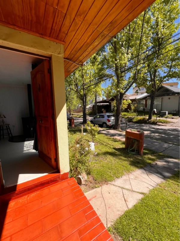 Casa en Exclusivo Sector U Autonoma