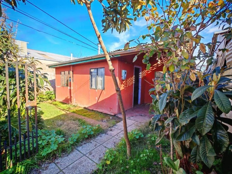 Casa Con Mucho Terreno para Inversión 8 Sur Cerca de Inacap