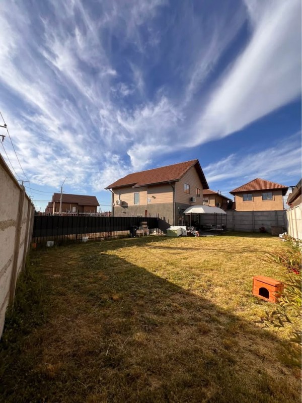 Casa Esquina Hacienda Esmeralda