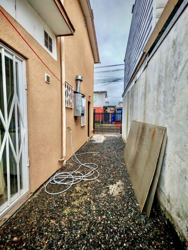 Casa Faustino González