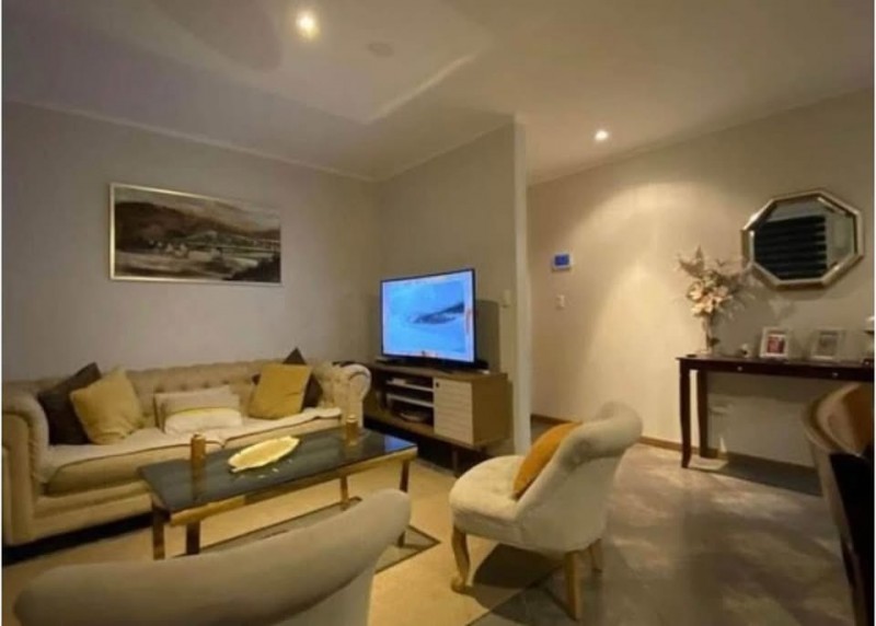 Casa Exclusiva Parque San Valentín