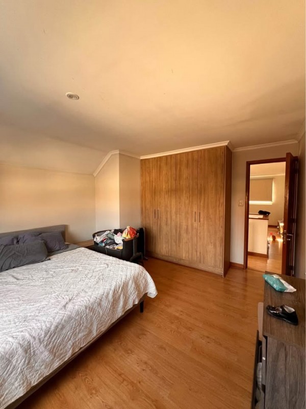 Casa Esquina Hacienda Esmeralda