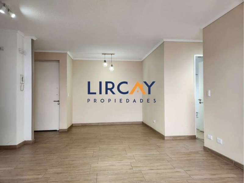 Departamento Avda. Lircay Frente Universidad