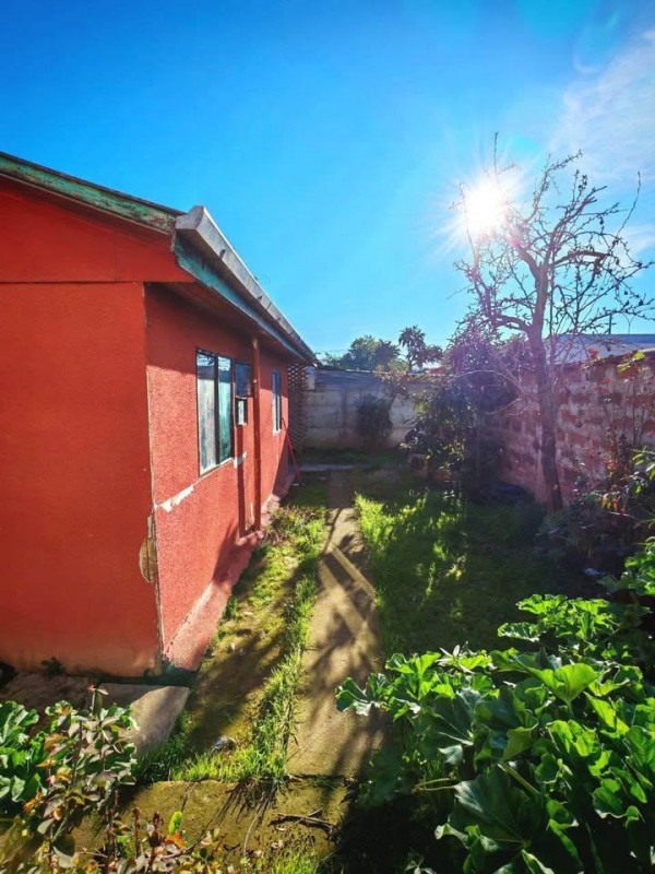 Casa Con Mucho Terreno para Inversión 8 Sur Cerca de Inacap