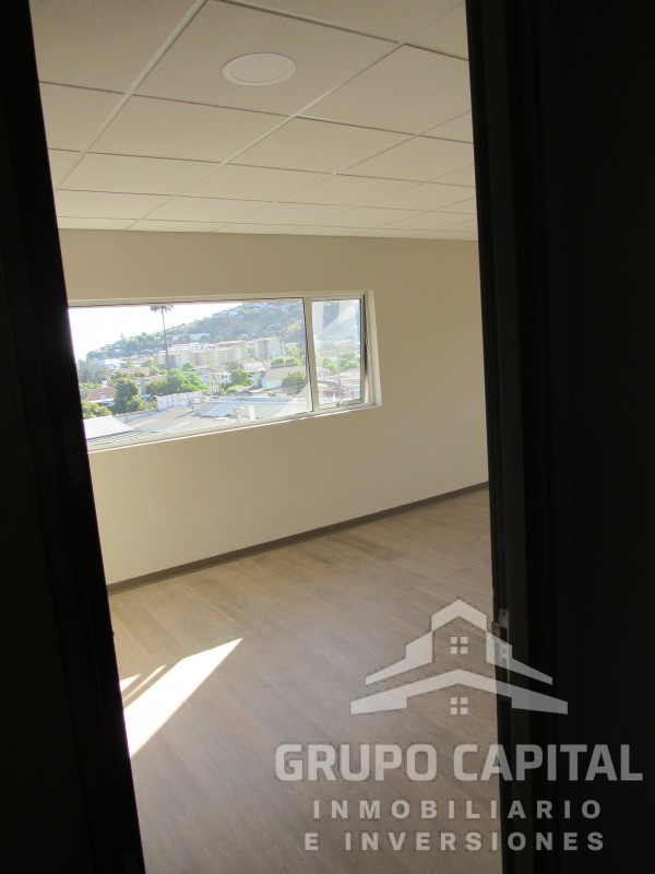 Arriendo Oficinas y Locales Comerciales Centro de Quillota.
