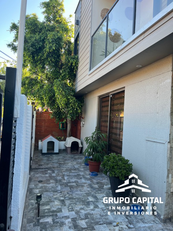 Casa 3D/2B Con Patio y Excelente Conectividad