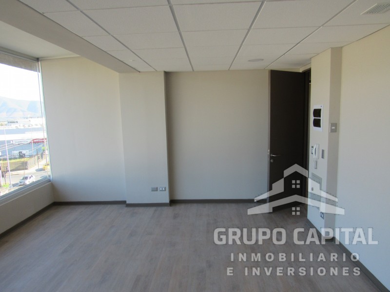 Arriendo Oficinas y Locales Comerciales Centro de Quillota.