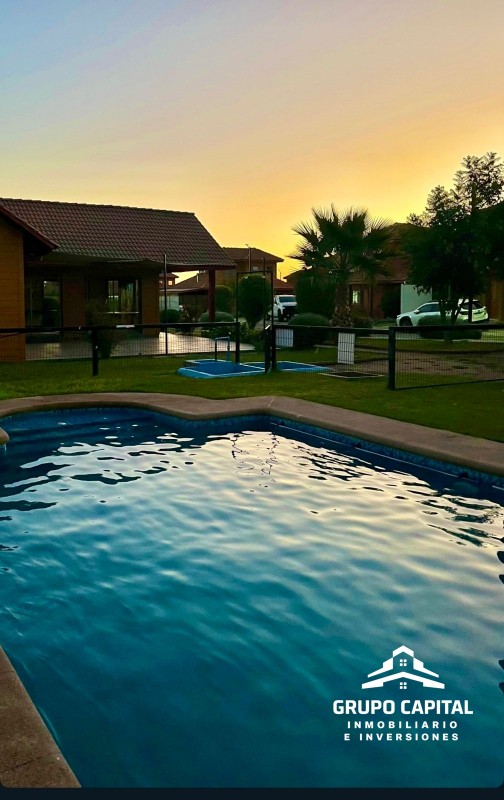 Casa 4D en Condominio Exclusivo la Cruz