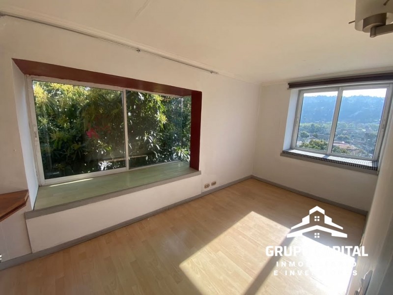 Casa Amplia en Condominio – Chorrillos, Viña