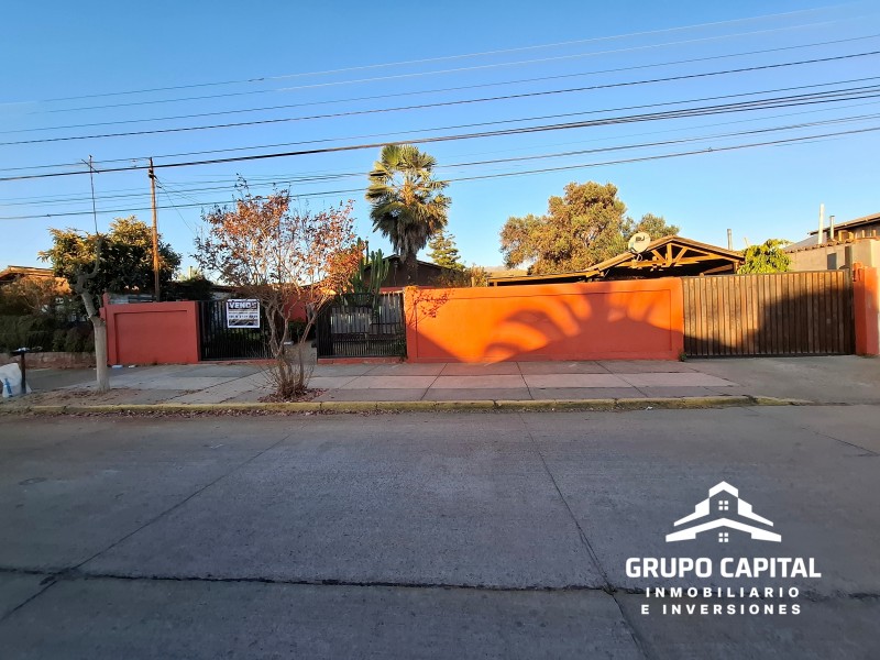 Casa Independiente en Terreno Amplio – Calle Alemania