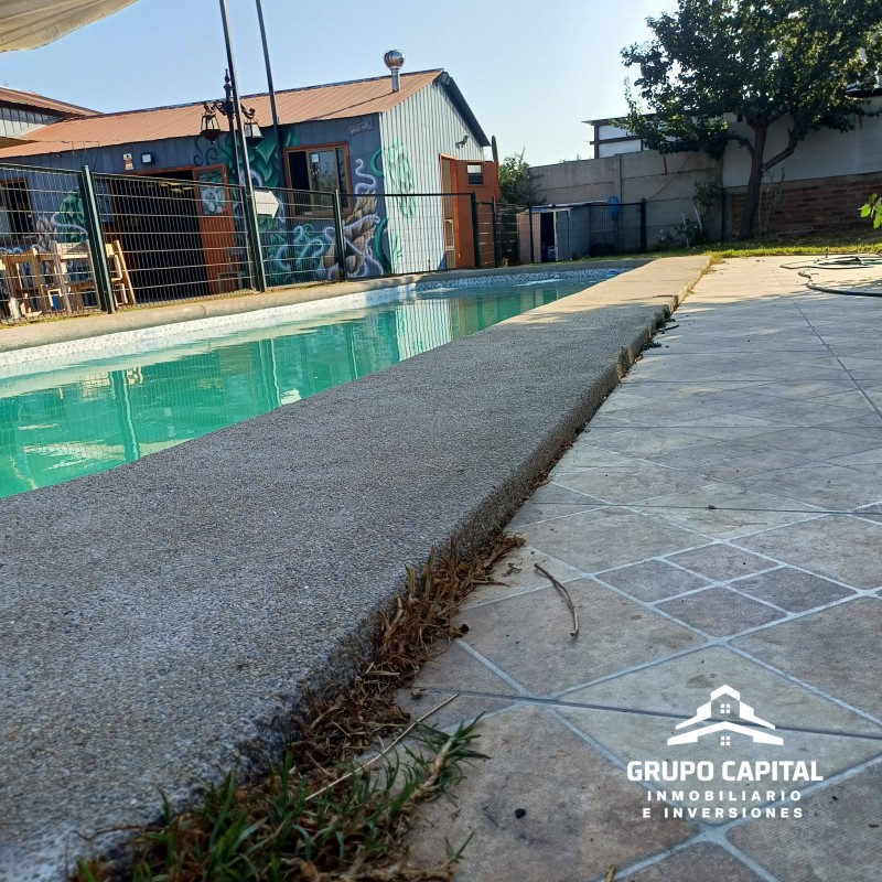 Casa Con Piscina + Cervecería Equipada | 1.070 M² en Limache