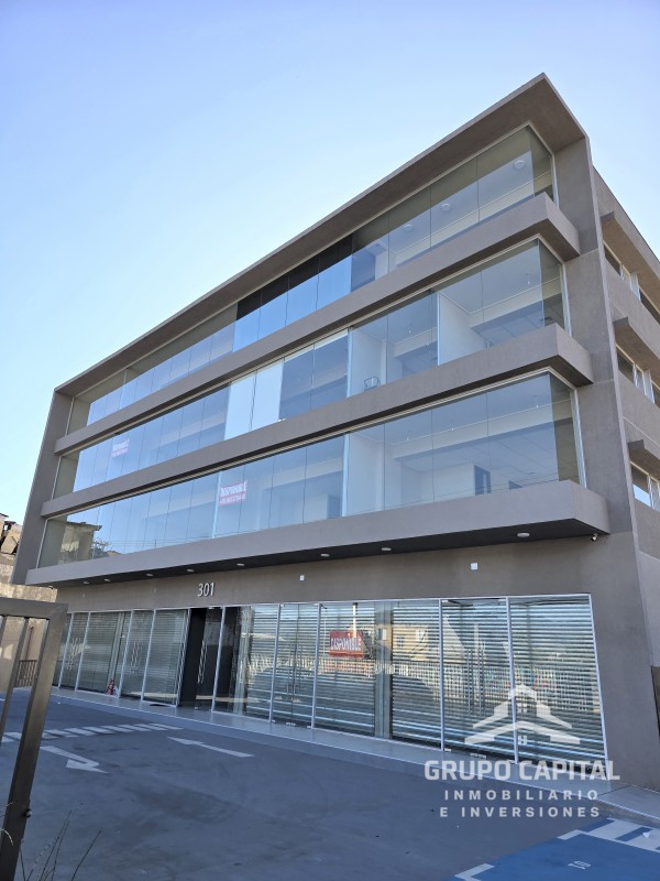 Arriendo Oficinas y Locales Comerciales Centro de Quillota.