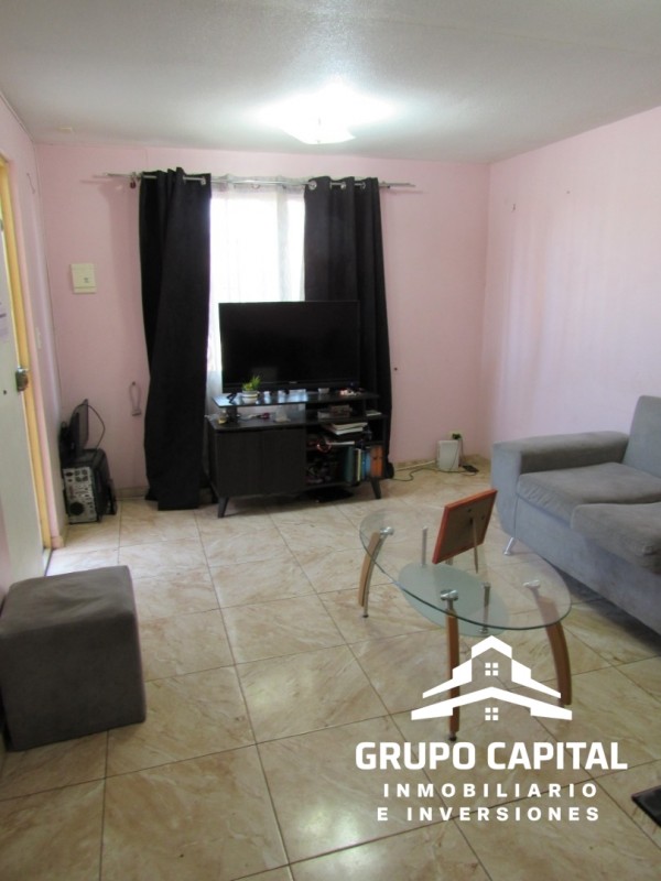 Casa Con Estacionamiento en Villa el Sendero, Quillota