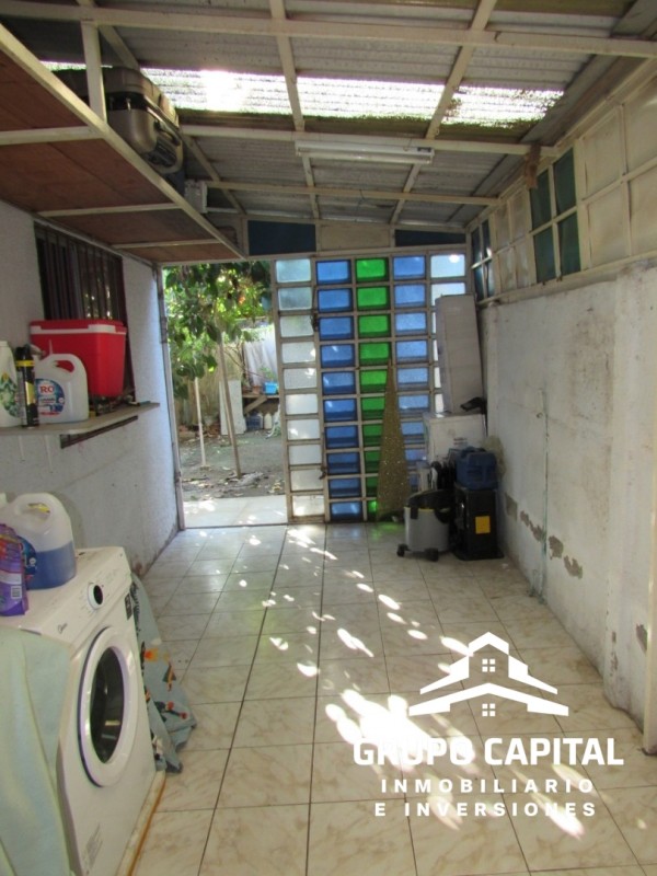 Casa Con Estacionamiento en Villa el Sendero, Quillota