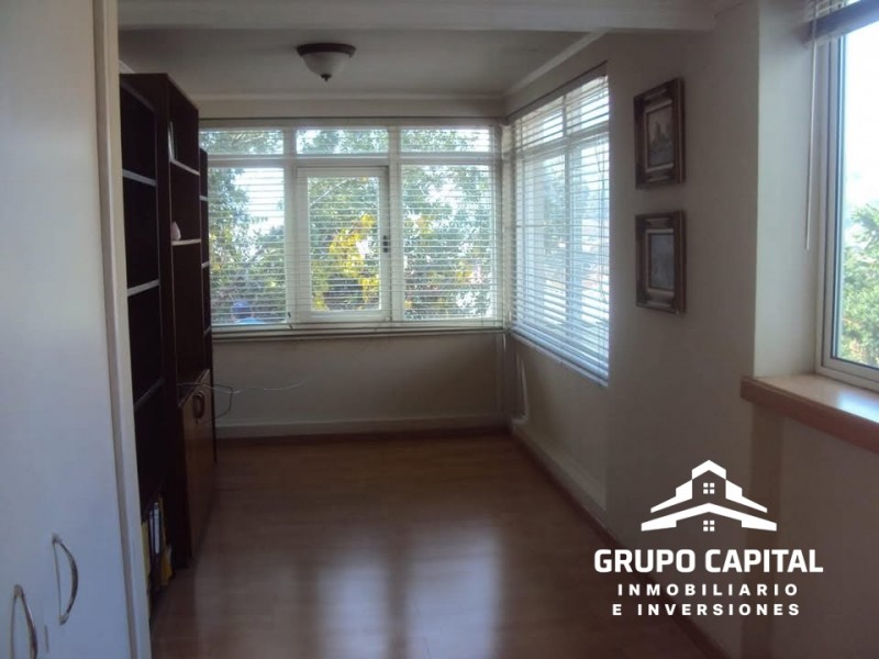 Casa Amplia en Condominio – Chorrillos, Viña