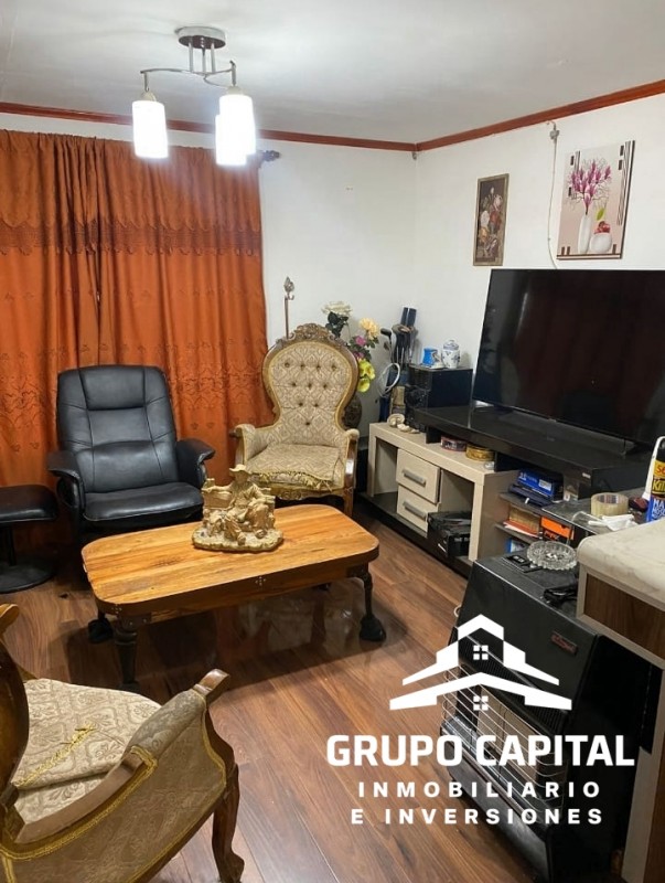 Amplia Casa en la Calera 4D + 1B