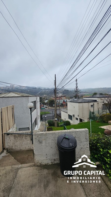 Casa Amplia en Condominio – Chorrillos, Viña