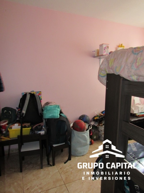 Casa Con Estacionamiento en Villa el Sendero, Quillota
