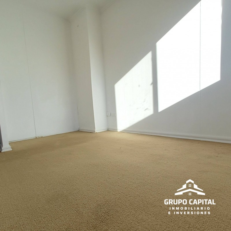 Casa 3D en Villa las Viñas, Excelente Ubicación