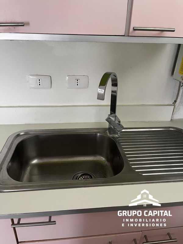 Arriendo Depto 3D/2B Soleado Con Vista y Estacionamiento